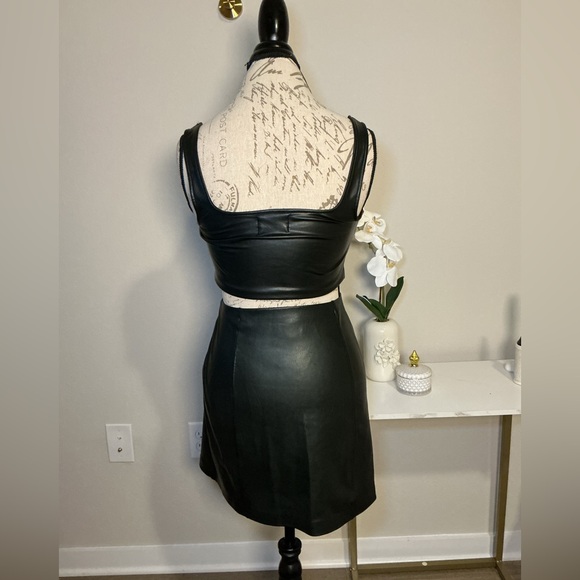 Black Faux Leather Crop Top and Skirt Set - Picture 2 of 9